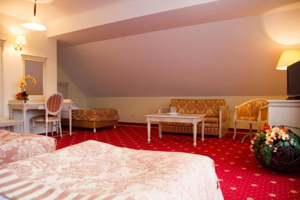 Hotel Stodolka Cminsk المظهر الخارجي الصورة