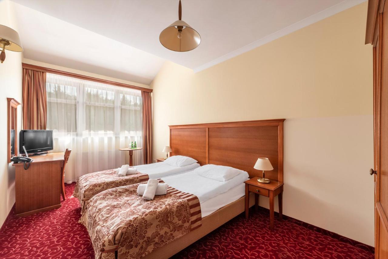 Hotel Stodolka Cminsk المظهر الخارجي الصورة